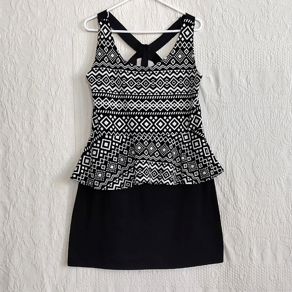 Deb Dresses & Skirts - Deb Peplum Mini Dress Black and White Chevron Tribal Geometric Western Racerback